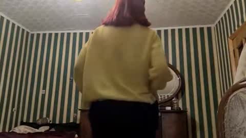 Emely online show from 02-18-26, 05:20