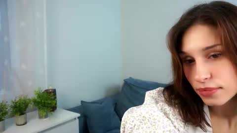 Snapshot of cherishshoenberger chatting on 12-20-25, 08:10 Grace online show from 12-20-25, 08:10