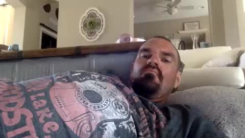 cherokeebatman88 online show from 06-01-26, 09:05