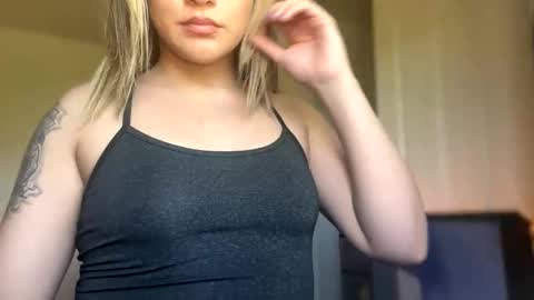 cherrieamaretto online show from 01-16-26, 10:36