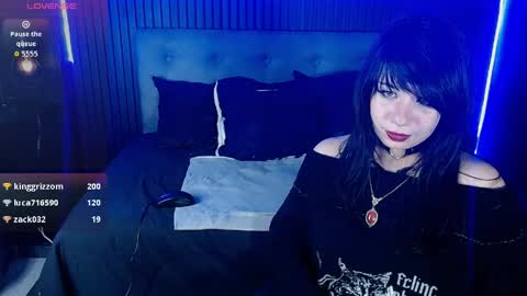 cherry_darck online show from 04-18-26, 07:07
