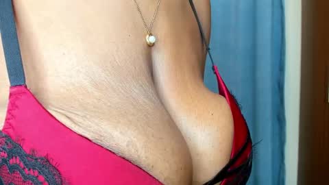 Snapshot of cherry_falls chatting on 04-24-26, 10:56 cherry_falls online show from 04-24-26, 10:56