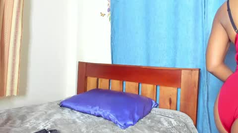 Snapshot of cherry_falls chatting on 04-28-26, 02:27 cherry_falls online show from 04-28-26, 02:27