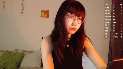 Cheryl online show from 02-23-25, 06:34