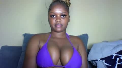 cherry_mufinn online show from 01-08-26, 06:59