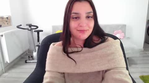 Snapshot of cherry_pie95 chatting on 02-07-26, 11:14 Sherry online show from 02-07-26, 11:14