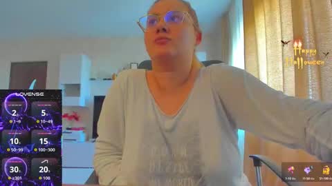 mayra online show from 10-21-25, 10:27