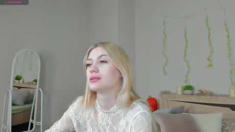 cherry_pr1ce online show from 05-20-26, 10:49