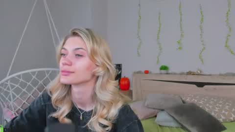 cherry_pr1ce online show from 07-16-26, 12:05