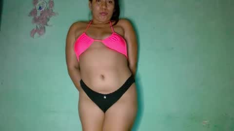 Snapshot of cherry_provocation chatting on 02-25-25, 01:17 cherry online show from 02-25-25, 01:17