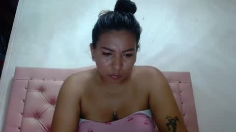 Snapshot of cherry_provocation chatting on 07-08-26, 04:00 cherry online show from 07-08-26, 04:00