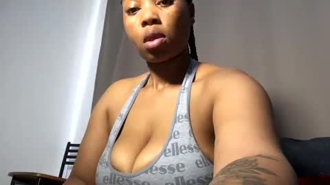 Snapshot of cherrybabexx chatting on 12-27-24, 11:28 Cherrybabe online show from 12-27-24, 11:28