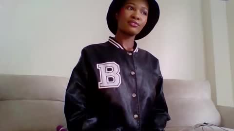 Snapshot of cherryblossom2002 chatting on 02-13-26, 12:12 Cherryblossom2002 online show from 02-13-26, 12:12