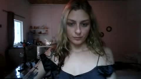 Snapshot of cherryblushxo chatting on 03-15-26, 11:00 cherryblushxo online show from 03-15-26, 11:00