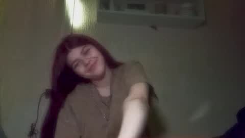 Snapshot of cherrybrockwell chatting on 11-07-25, 03:23 Lina online show from 11-07-25, 03:23