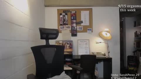 Sarah Prez online show from 02-04-25, 07:18