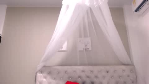 Anna online show from 01-25-25, 10:18