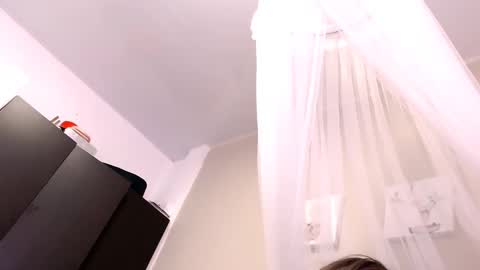 Anna online show from 02-09-25, 05:11