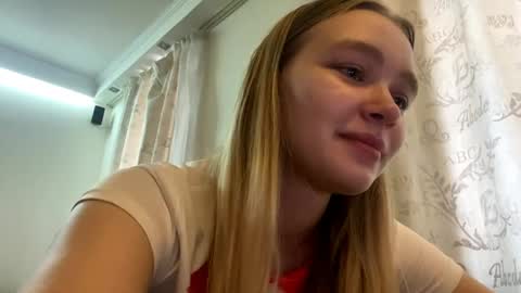 Lei online show from 03-21-26, 01:16