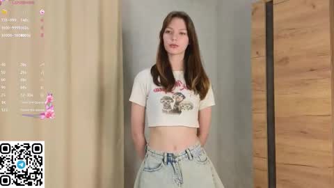 Loise online show from 11-13-25, 05:12