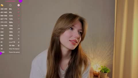 Snapshot of cherrymira chatting on 02-05-26, 05:39 Loise online show from 02-05-26, 05:39