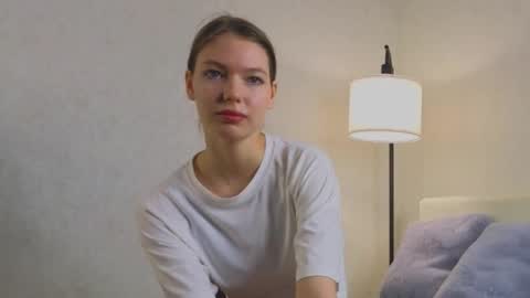 Snapshot of cherrymira chatting on 02-08-26, 05:16 Loise online show from 02-08-26, 05:16