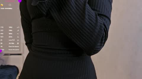 Loise online show from 03-23-26, 05:06