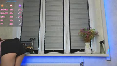 Lysia online show from 04-02-26, 01:31