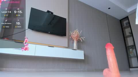 Aisu online show from 11-02-25, 06:38