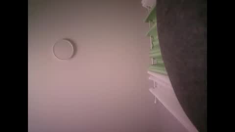 Snapshot of cherryvibe_xxx chatting on 05-10-26, 01:44 CherryVibe xxx online show from 05-10-26, 01:44