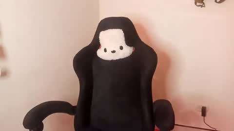 Cherry  online show from 02-04-25, 06:25