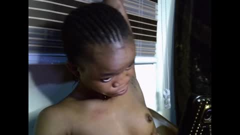 Snapshot of cherryxpussy chatting on 03-06-25, 12:10 cherryxpussy online show from 03-06-25, 12:10