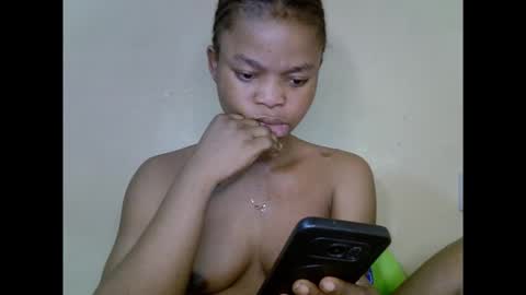 Snapshot of cherryxpussy chatting on 10-07-25, 12:02 cherryxpussy online show from 10-07-25, 12:02