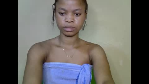 Snapshot of cherryxpussy chatting on 11-15-25, 09:39 cherryxpussy online show from 11-15-25, 09:39