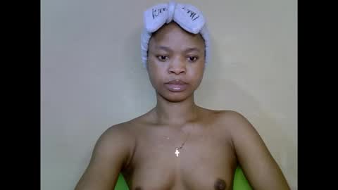 Snapshot of cherryxpussy chatting on 11-24-25, 06:51 cherryxpussy online show from 11-24-25, 06:51