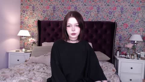 amelia online show from 01-04-25, 04:00