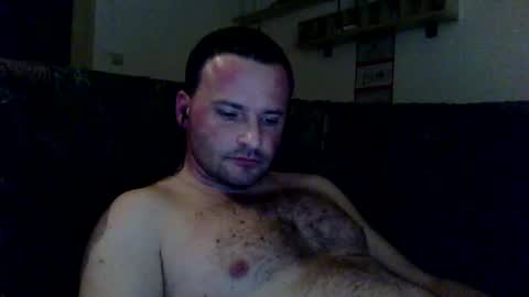Snapshot of cheryloverboy chatting on 12-14-24, 01:28 cheryloverboy online show from 12-14-24, 01:28