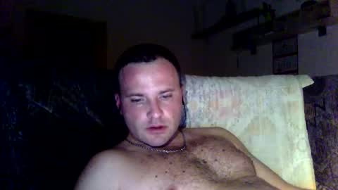 Snapshot of cheryloverboy chatting on 01-09-25, 01:18 cheryloverboy online show from 01-09-25, 01:18