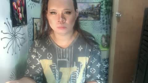 Snapshot of chescahotxxxl chatting on 01-06-25, 08:07 chescahotxxxl online show from 01-06-25, 08:07