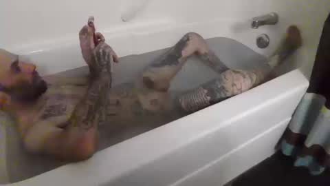 Snapshot of chev1981 chatting on 10-11-25, 06:12 Chevy online show from 10-11-25, 06:12