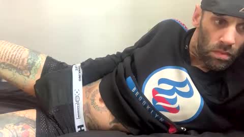 Snapshot of chev1981 chatting on 03-21-26, 09:18 Chevy online show from 03-21-26, 09:18