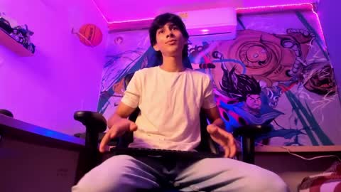 Cheys online show from 04-04-26, 07:33