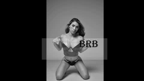 Snapshot of chiara_carter chatting on 01-23-25, 05:13 chiara online show from 01-23-25, 05:13