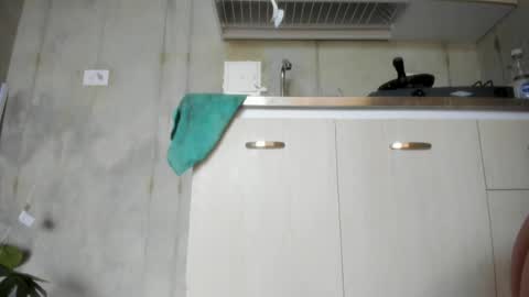 Chiara fustox online show from 04-13-26, 08:25