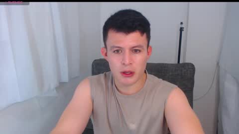 Snapshot of chico_hot17 chatting on 03-09-26, 11:31 maximo online show from 03-09-26, 11:31