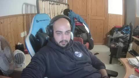 chicomallorca96 online show from 12-31-24, 04:57