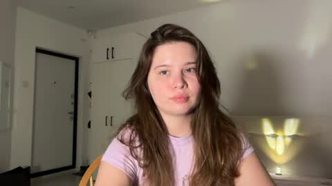Snapshot of chiculya chatting on 06-15-26, 05:15 chiculya online show from 06-15-26, 05:15