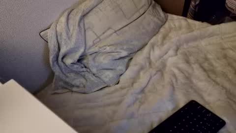 Snapshot of chieflyu2 chatting on 02-15-25, 04:12 Chief online show from 02-15-25, 04:12