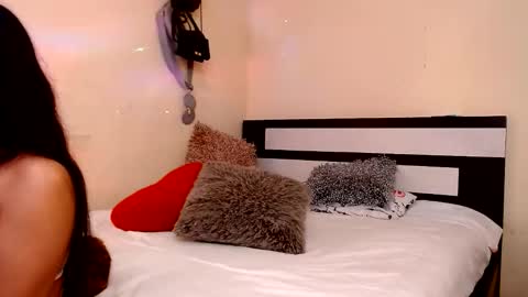 Snapshot of chikandela chatting on 06-05-26, 06:35 Valentina online show from 06-05-26, 06:35