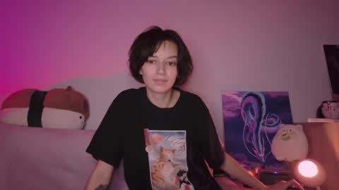 Snapshot of chill_girrrl chatting on 11-05-25, 05:13 Vivian online show from 11-05-25, 05:13